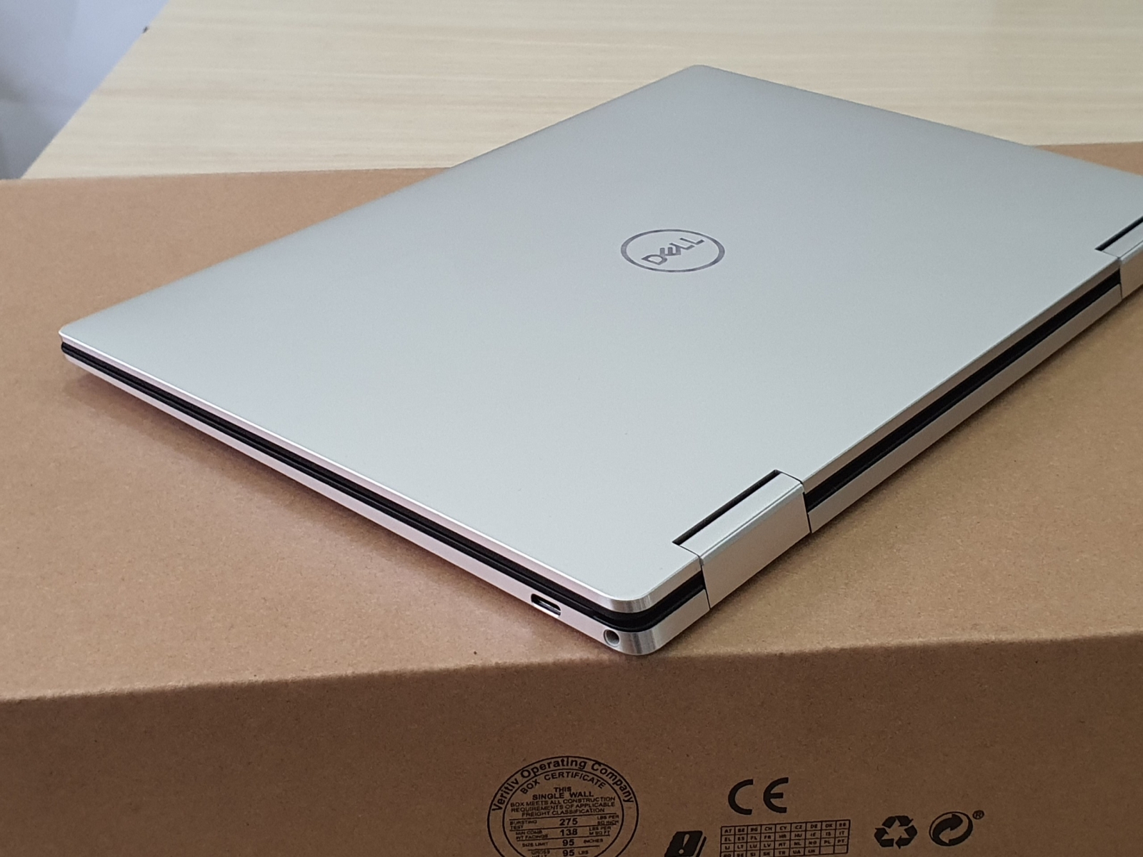 Dell xps 9310 2in1 3 cổng typc